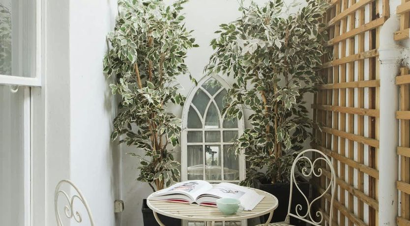 Photo of A Walk in Holland Park