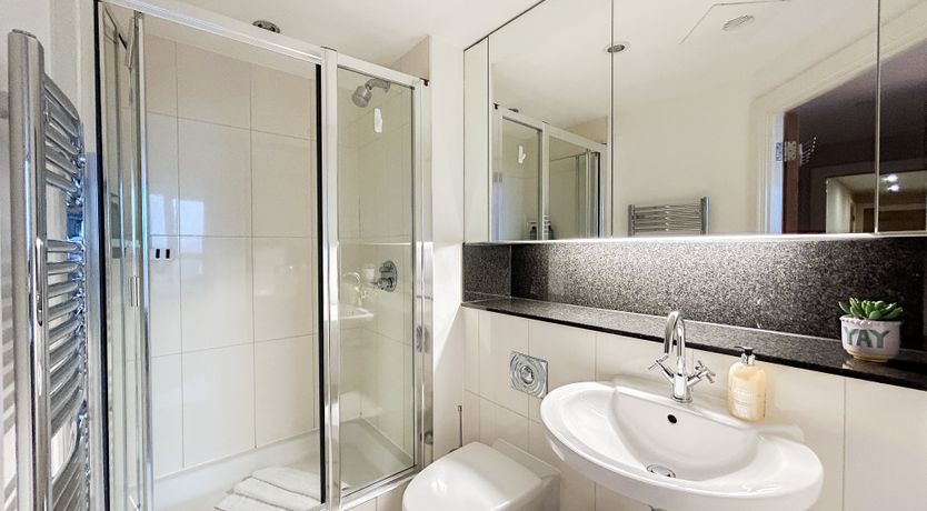 Photo of The Thames View