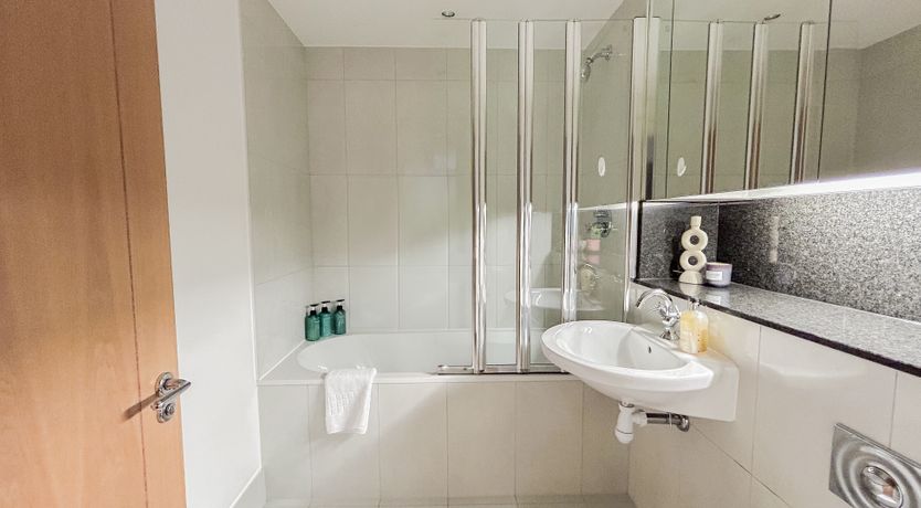 Photo of The Thames View