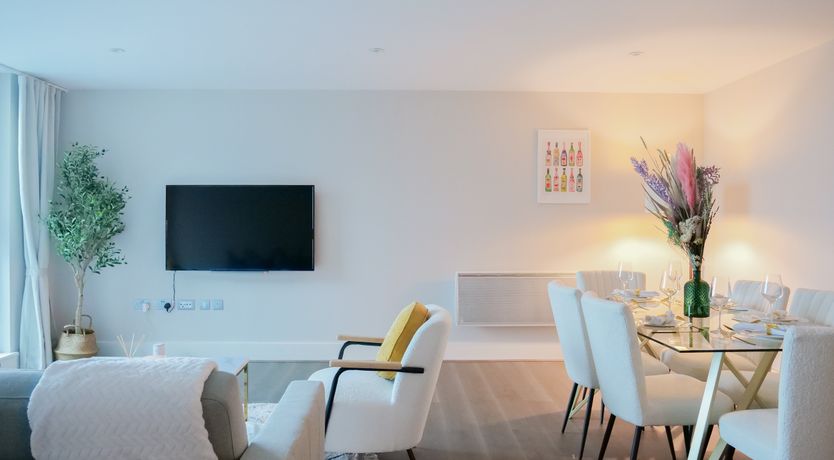 Photo of The Thames View