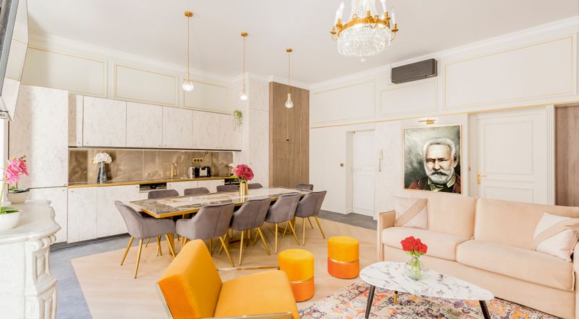 Photo of Queen of France