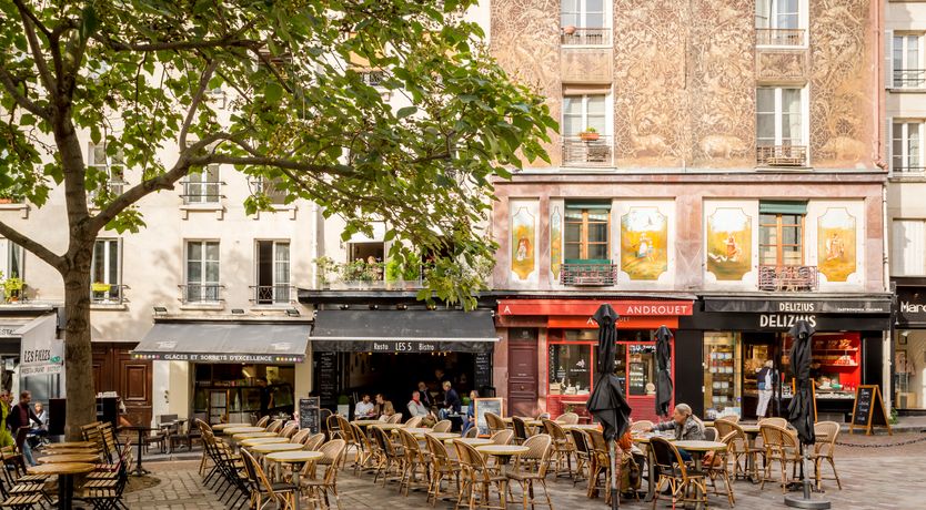 Photo of Pearl & Taupe