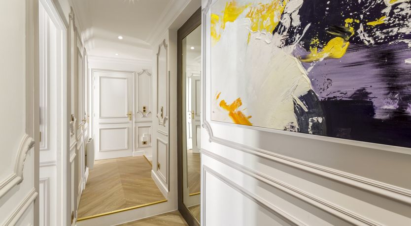 Photo of Pearl & Taupe