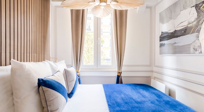 Photo of Pearl & Taupe