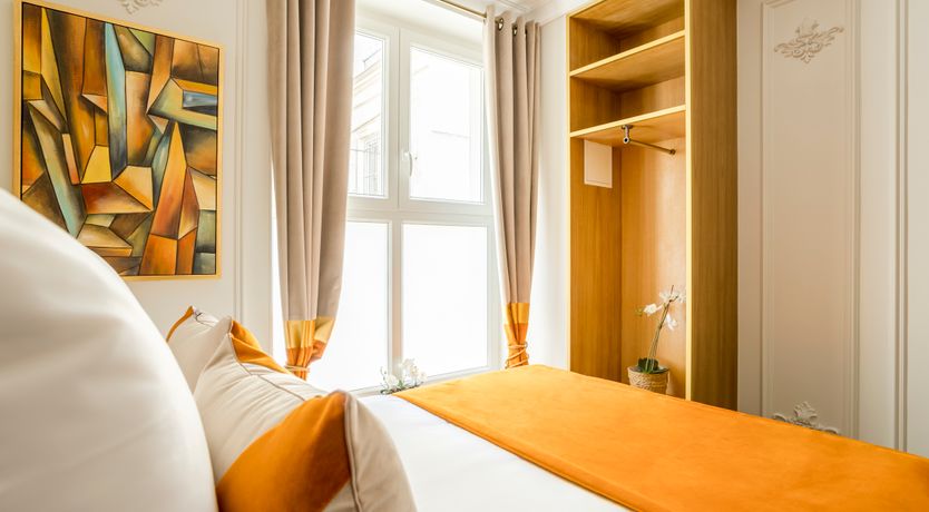 Photo of Sweet Paris Symphony