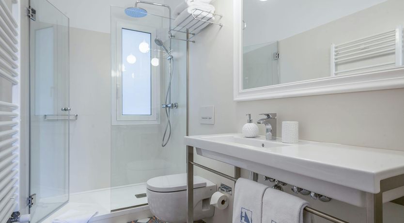 Photo of Eyes on Batlló