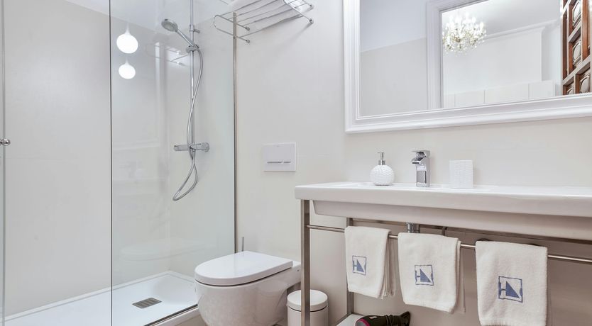 Photo of Eyes on Batlló