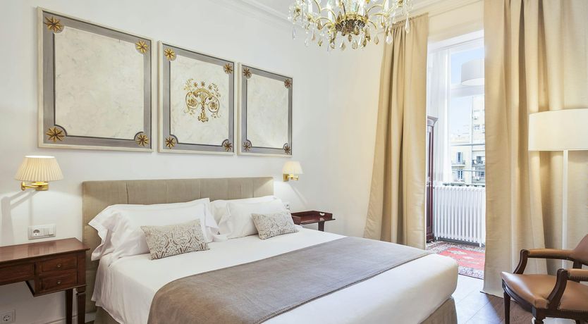 Photo of Eyes on Batlló