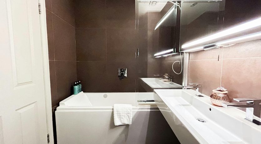 Photo of London Rose