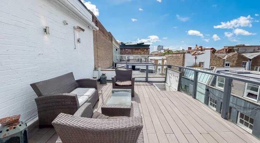 Photo of London Rose