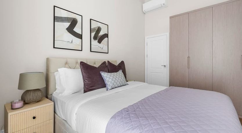 Photo of A Pad in Kensington