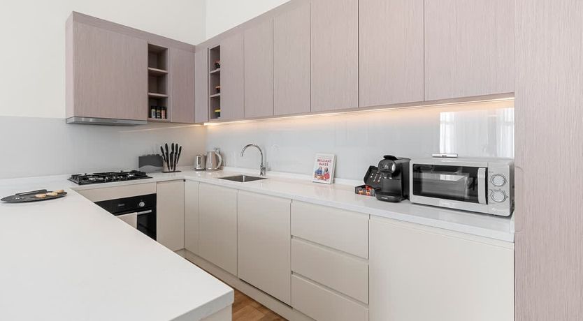 Photo of A Pad in Kensington