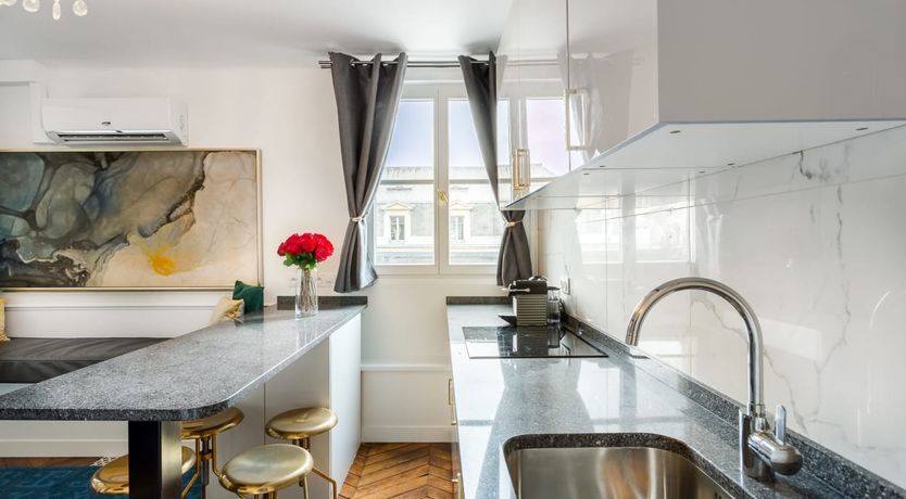 Photo of Champagne Tulip