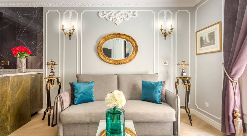 Photo of Antoinette's Necklace