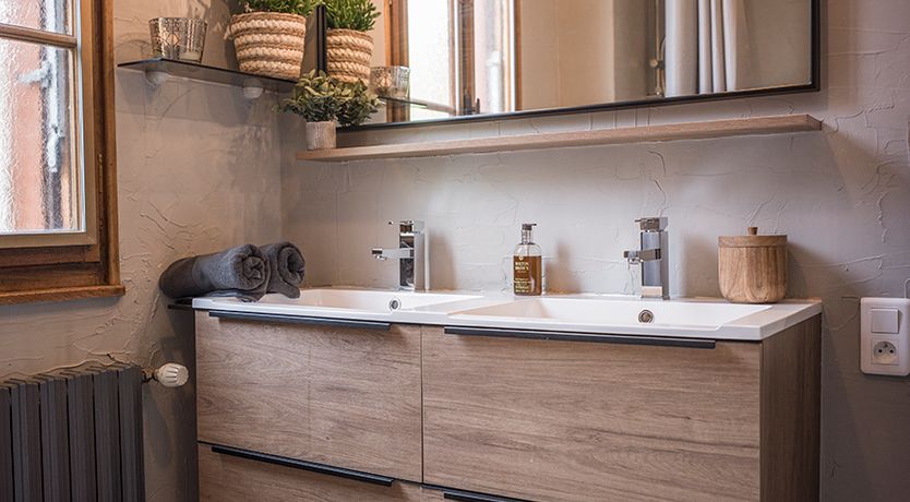 Photo of Annecy Rose