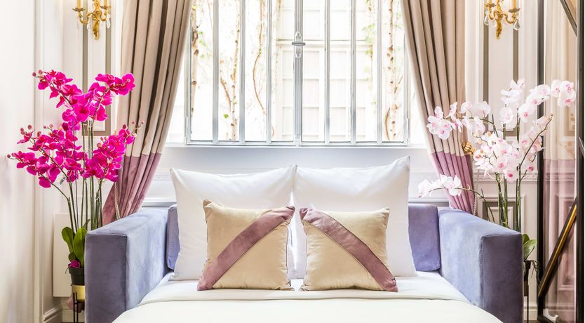 Photo of French & Chic