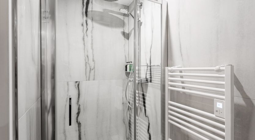 Photo of French & Chic