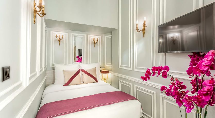 Photo of French & Chic