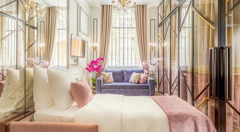 Photo of French & Chic