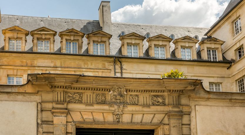 Photo of French & Chic