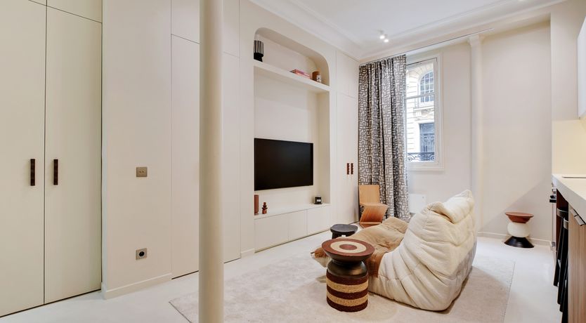 Photo of Sweet Parisian