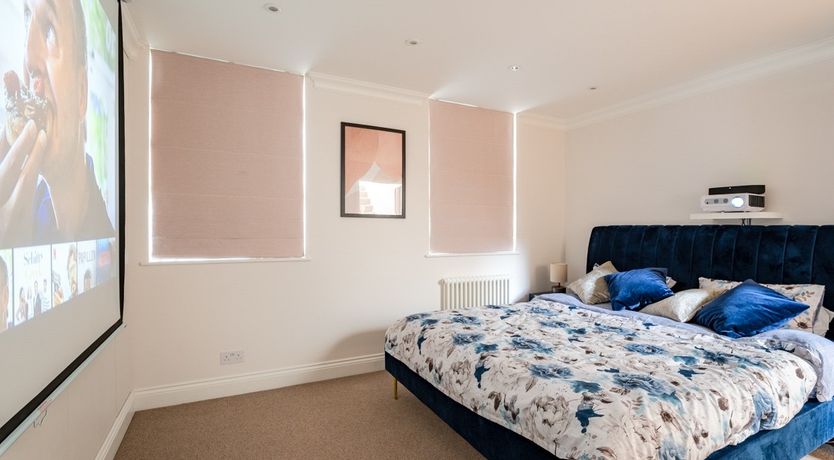 Photo of A Battersea Beauty