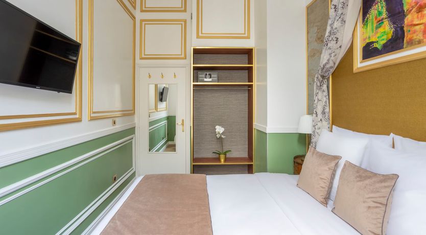 Photo of The Artsy Aristocrat