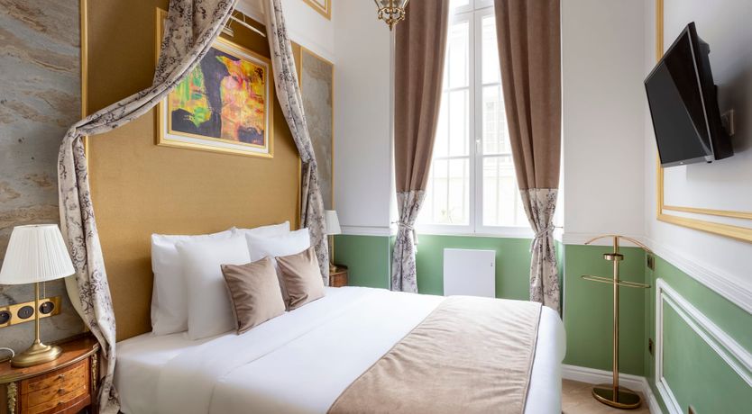 Photo of The Artsy Aristocrat