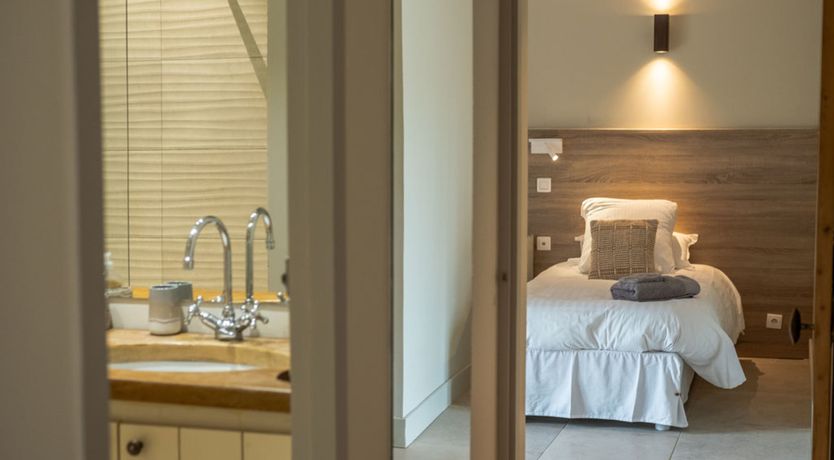 Photo of Ochre Skies