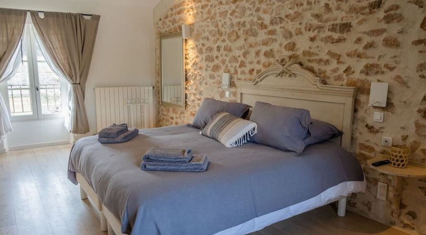 Photo of Ochre Skies