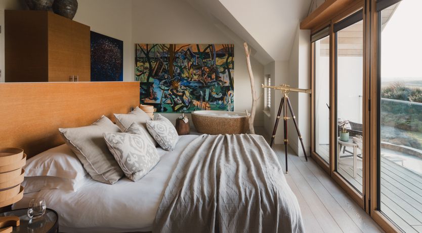 Photo of Clifftop Retreat