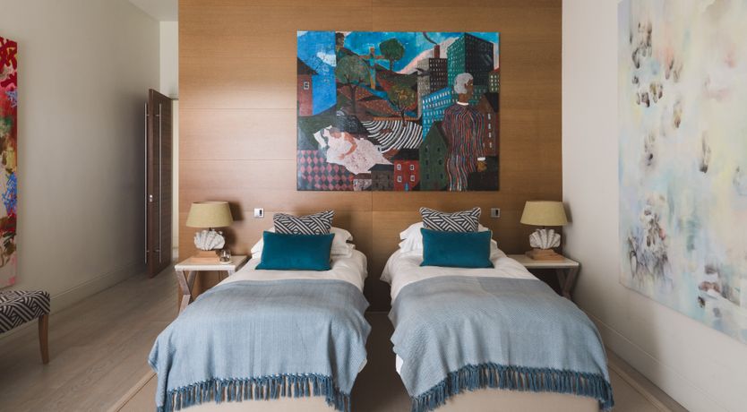 Photo of Clifftop Retreat