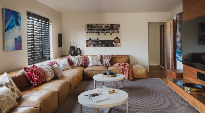 Photo of Clifftop Retreat