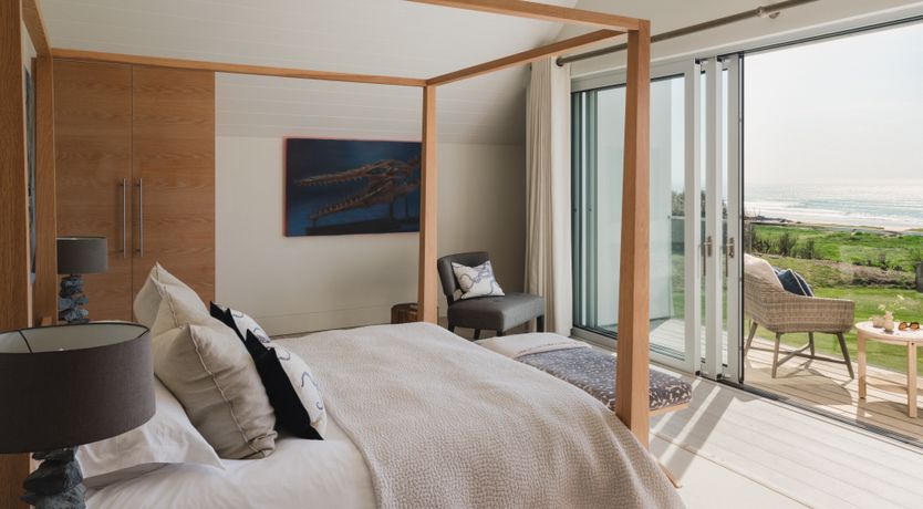 Photo of Clifftop Retreat