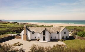 Photo of Clifftop Retreat