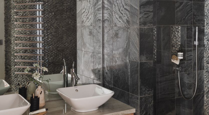 Photo of Clifftop Retreat