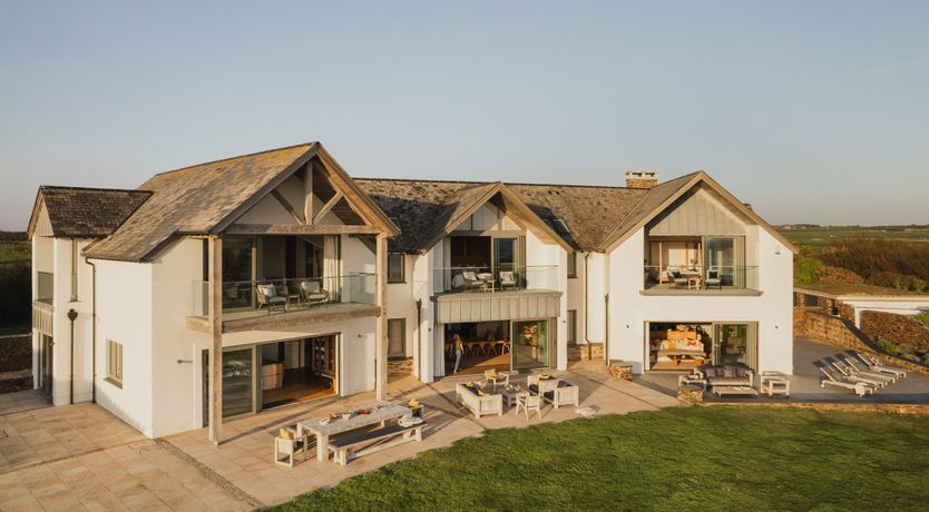 Photo of Clifftop Retreat