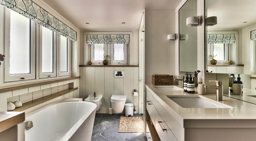 Photo of Waterfront Breeze