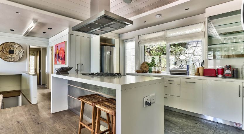 Photo of Waterfront Breeze