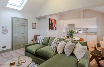 Redland Chic Holiday Home