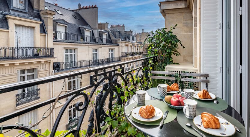 Photo of Avenue Of Lights