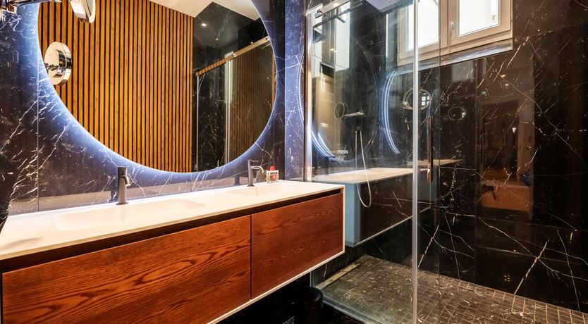 Photo of Avenue Of Lights