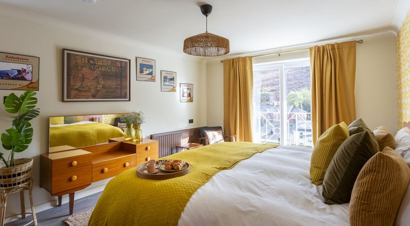 Photo of Groovy Gulls