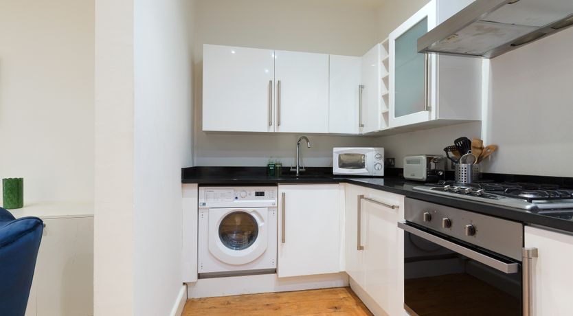 Photo of Albert's Abode