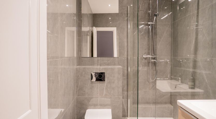 Photo of London Buzz