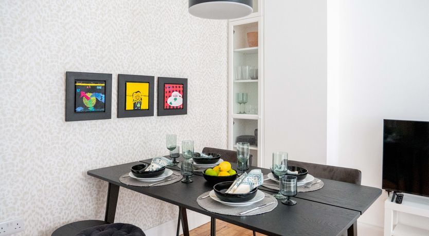 Photo of London Buzz