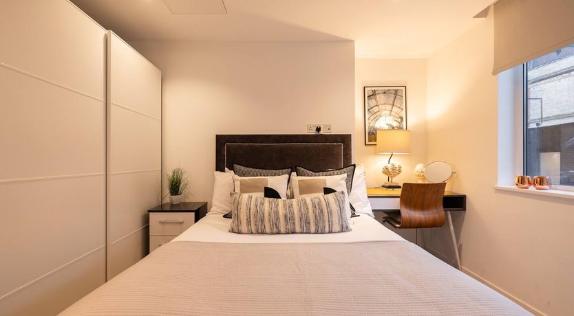 Photo of Marylebone Glow