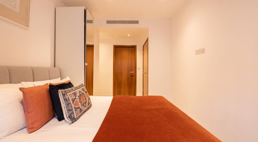 Photo of Marylebone Glow