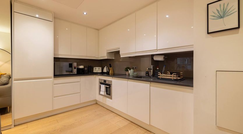 Photo of Marylebone Glow