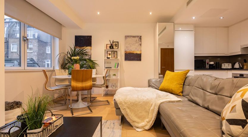 Photo of Marylebone Glow